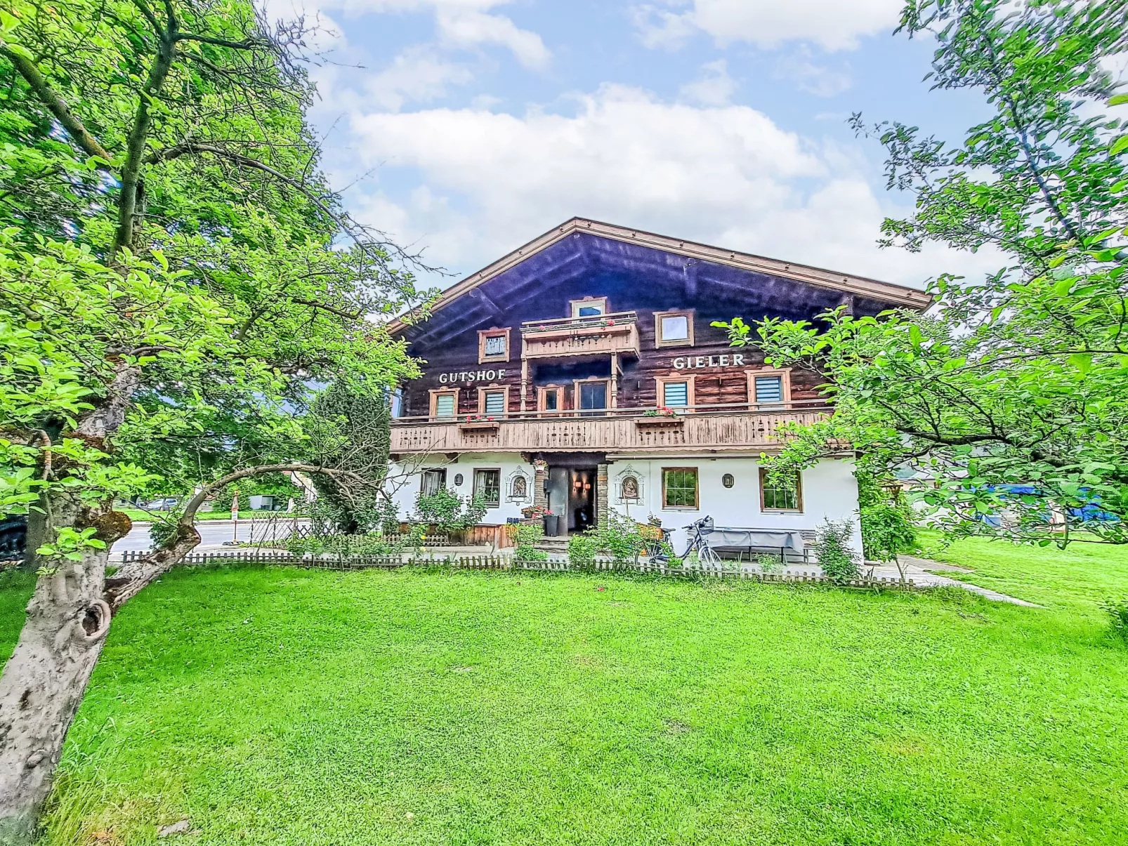 Gielerhof-Draußen