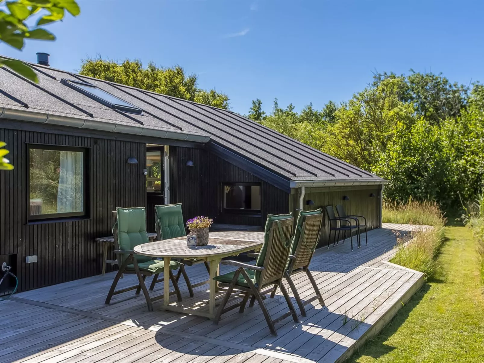 "Laerke" - 1.8km from the sea-Outside