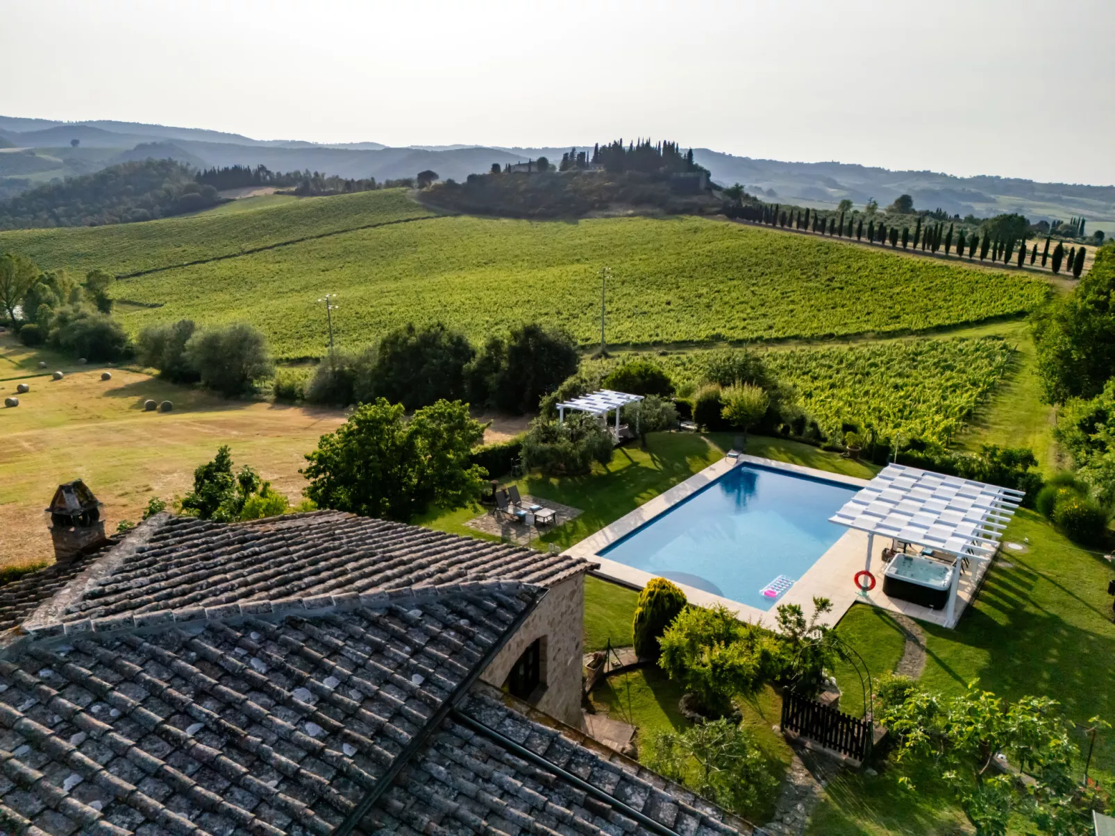 Vineyard View-Outside