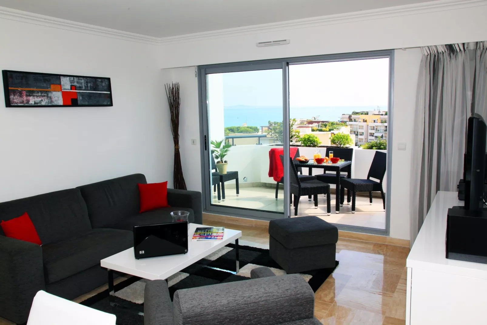 Residence Le Lido - Cagnes-sur-Mer // T 2/4-Living room