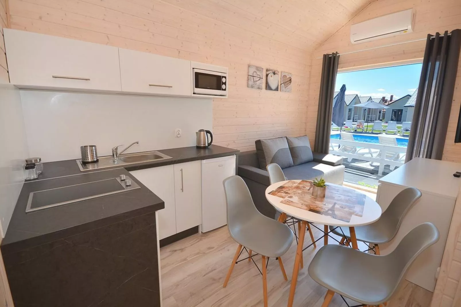 Domki wakacyjne dla 5 osób Dąbki-Kitchen