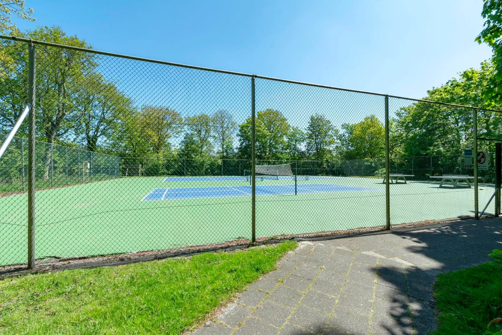 Duinland 245 - Facilities