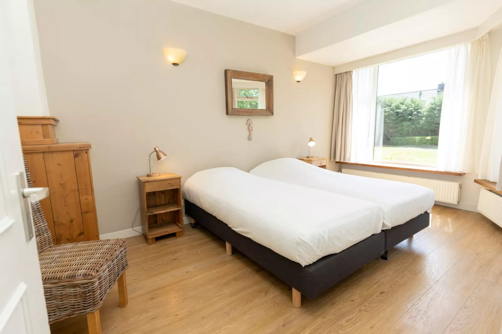 Strandhuys Alikruik-Bedroom