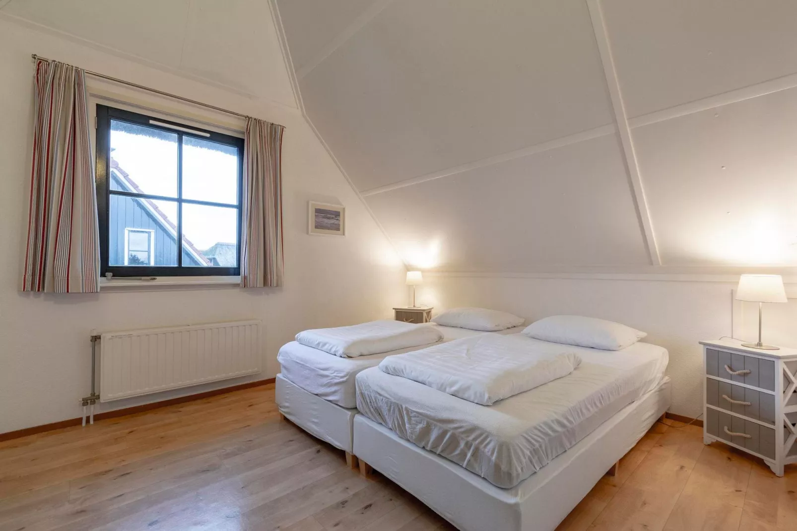 De Buitenplaats 62-Schlafzimmer
