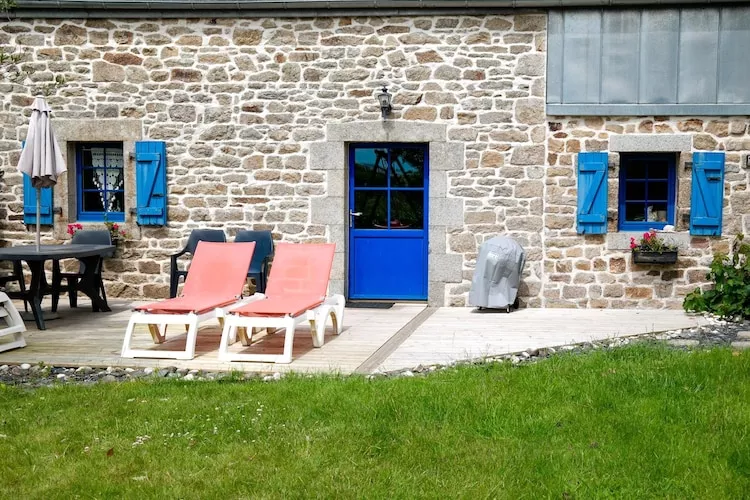 Maison de pêcheur Plougoulm-Terrasse/Balkon