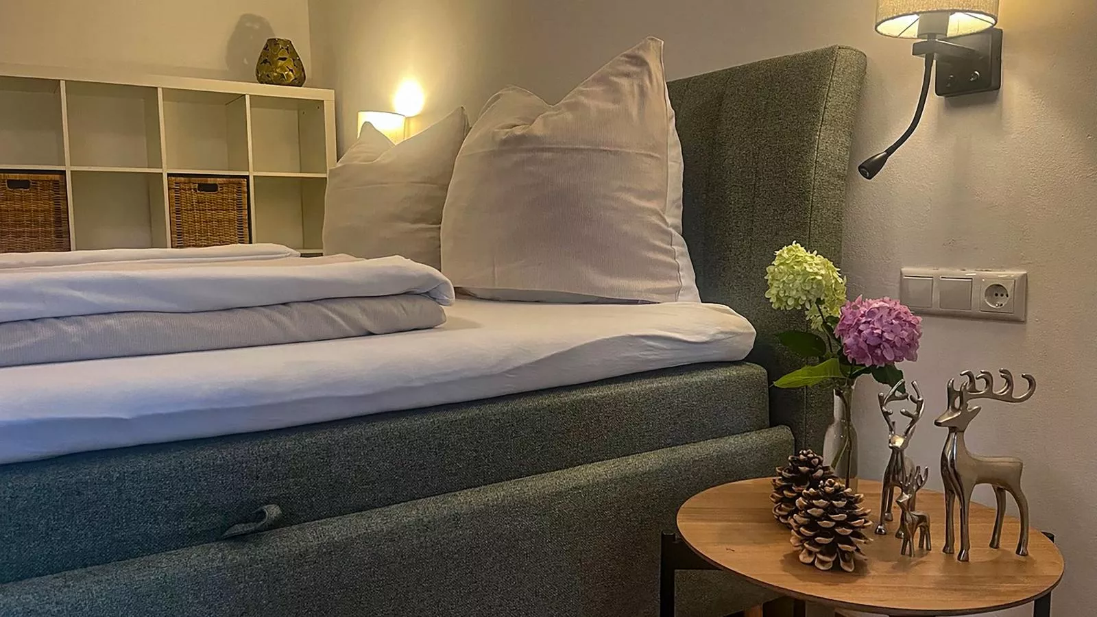 Rosenberger I und II-Bedroom