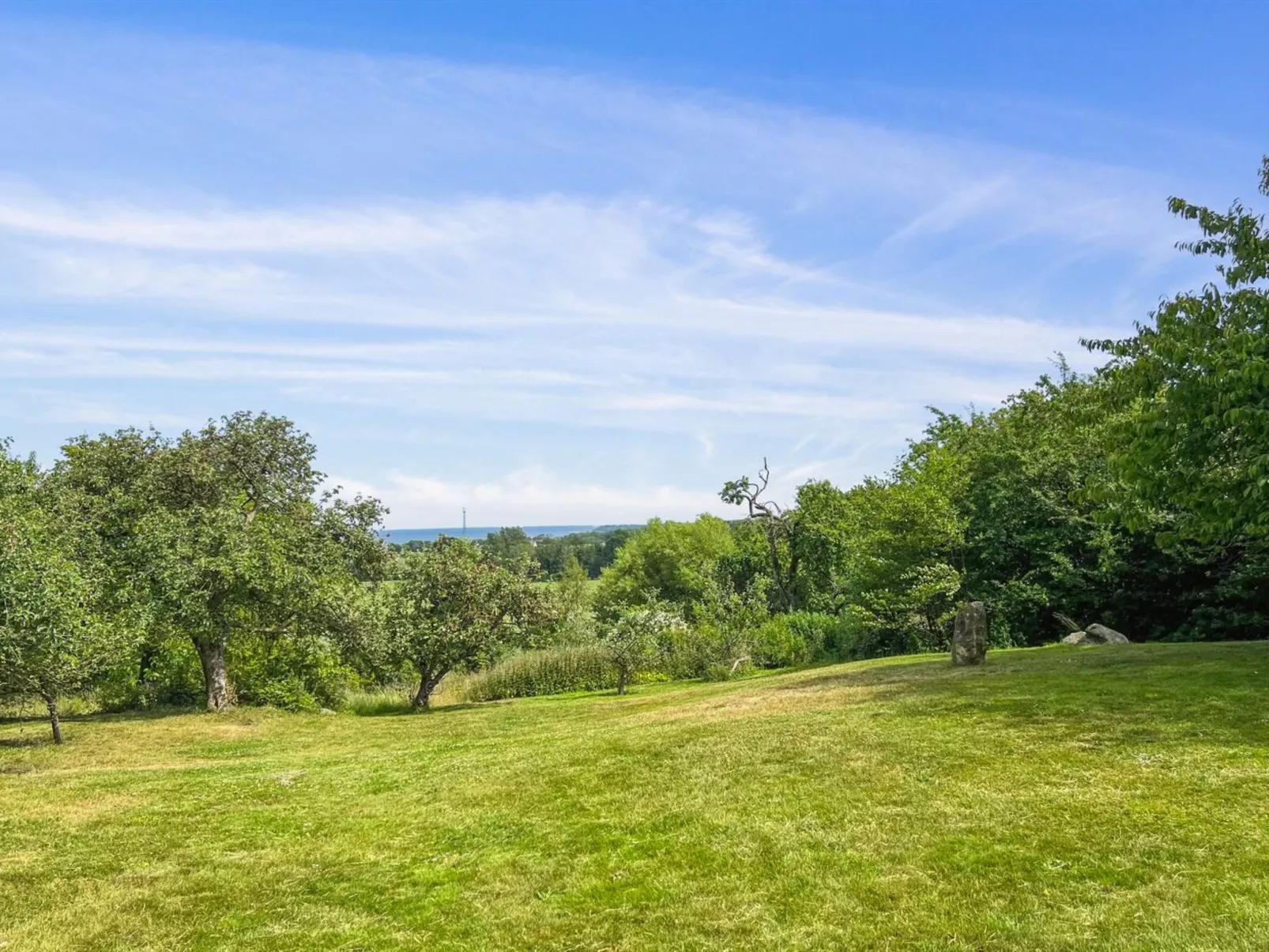 "Garbine" - 1.5km from the sea-Outside