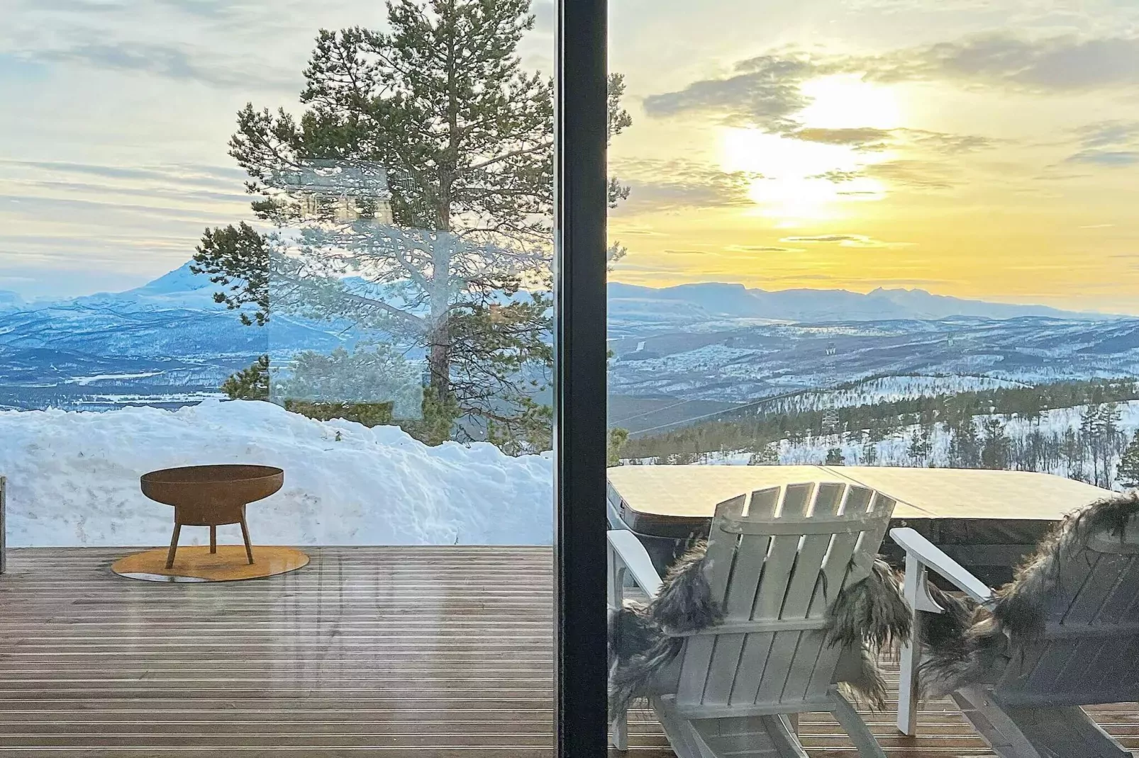 10 person holiday home in Moen-By Traum-View
