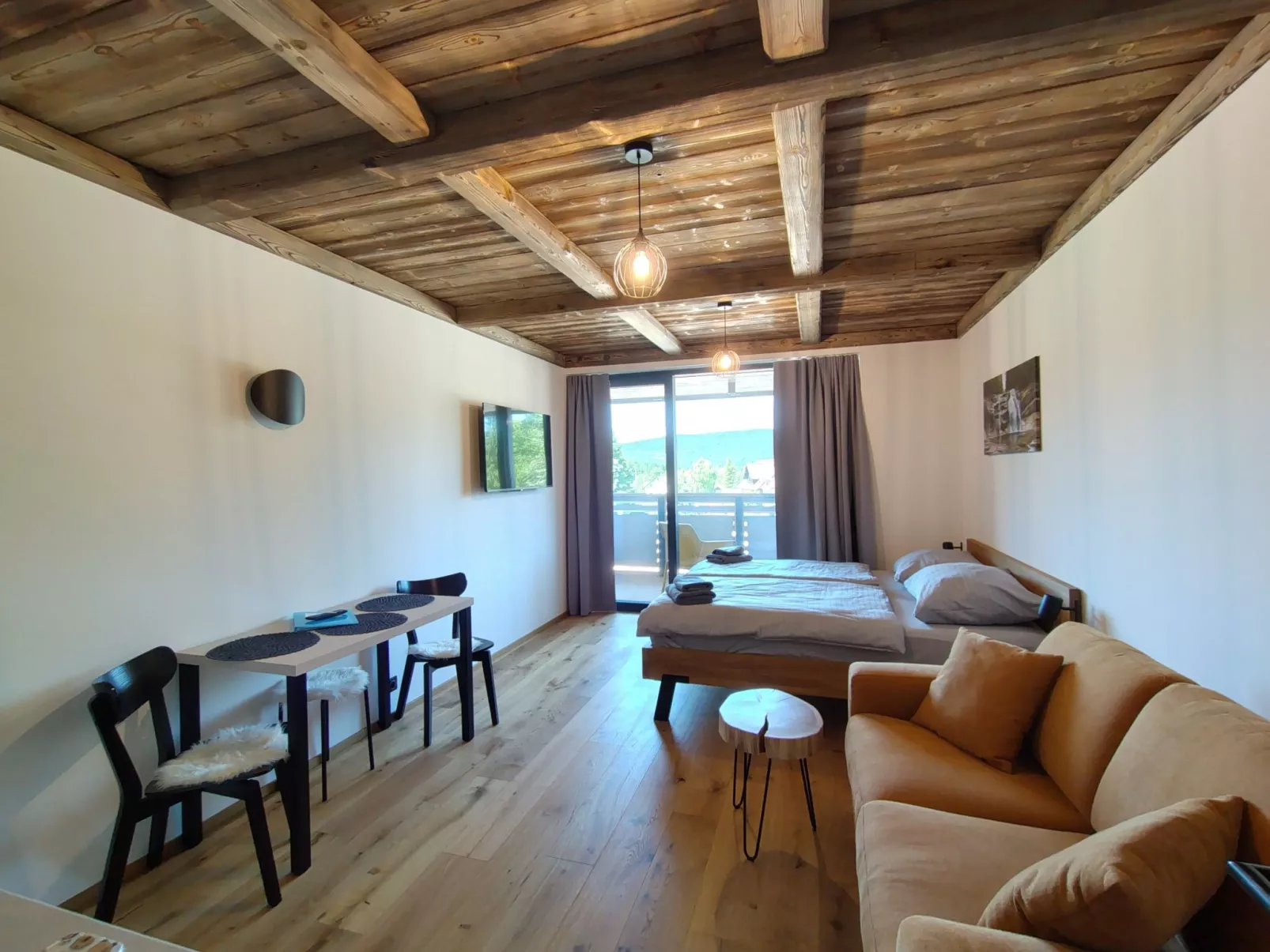 Corso-Inside