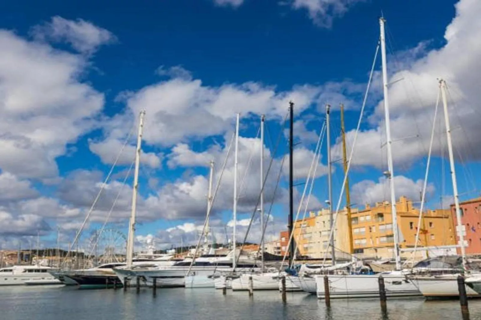 Port Lano N°03 - 3P4-Gebiete Sommer 20 km