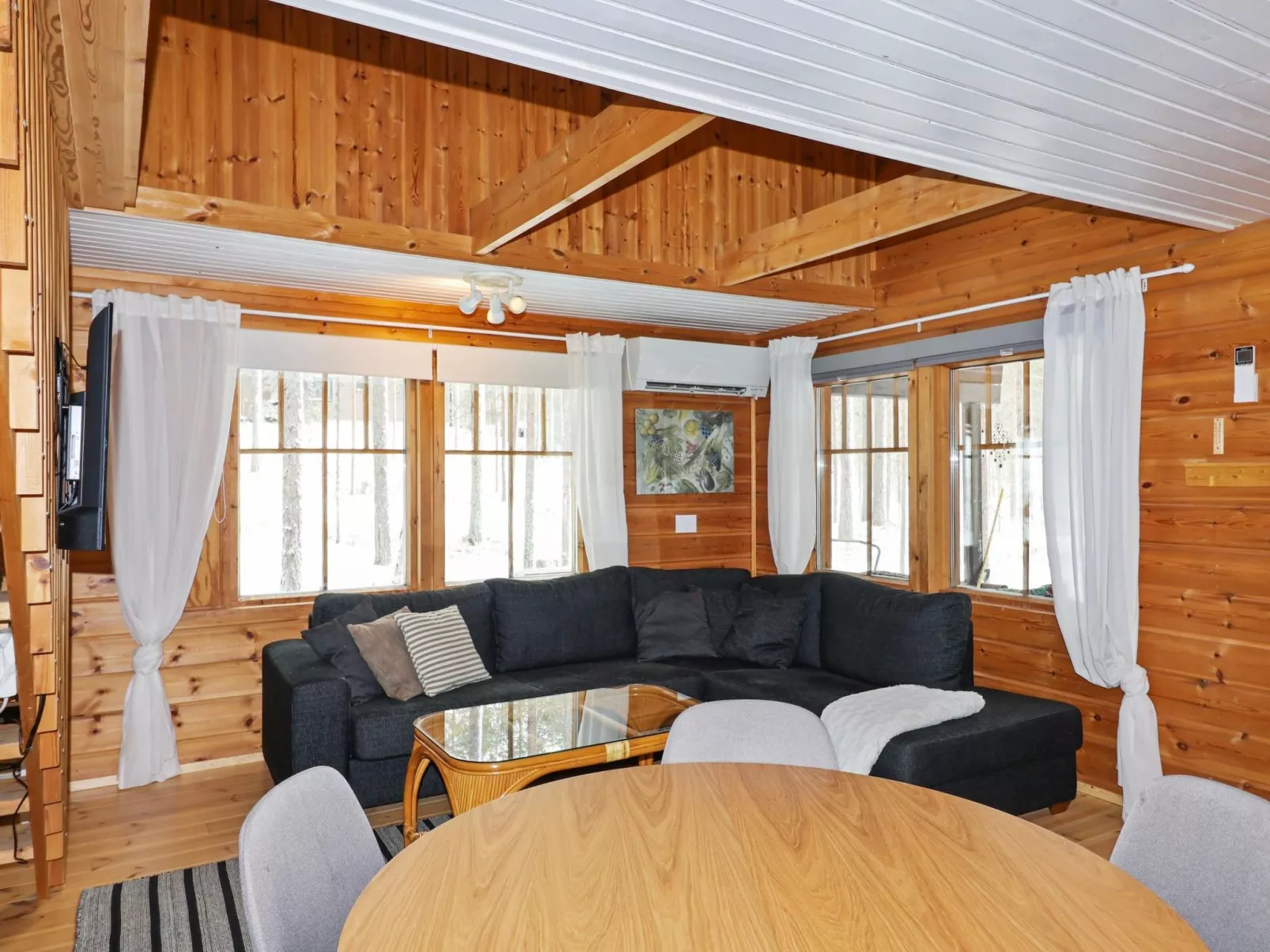 Saukonpiilo 1-Inside