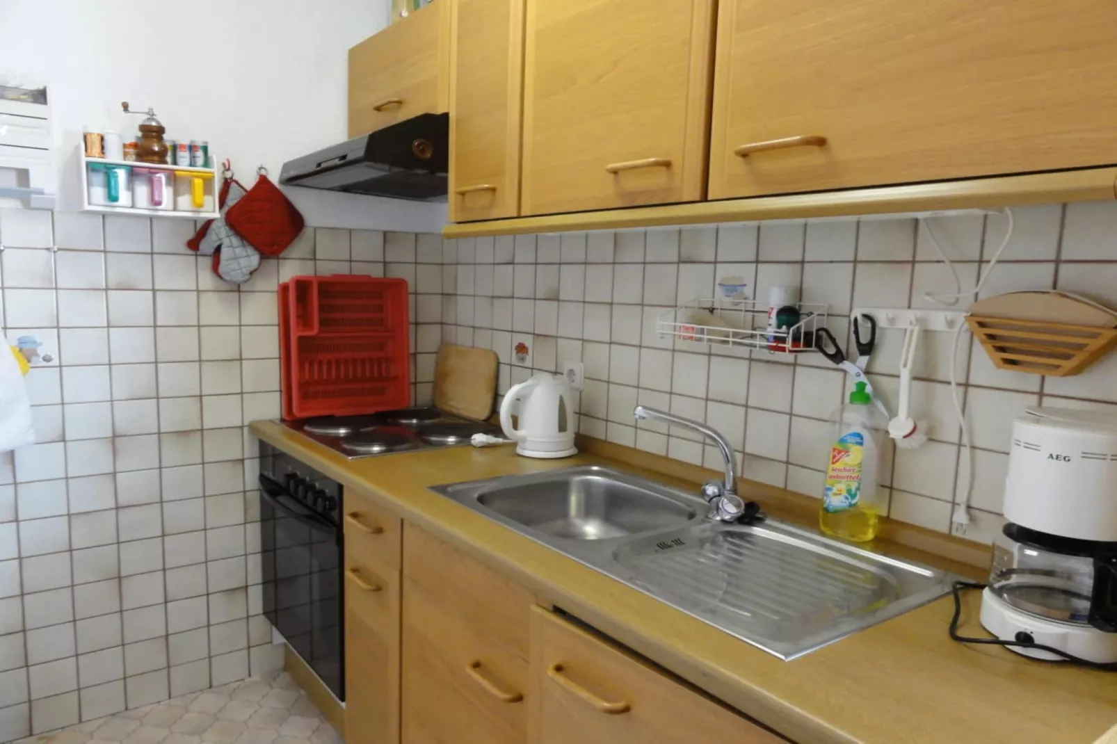 53771-Kitchen