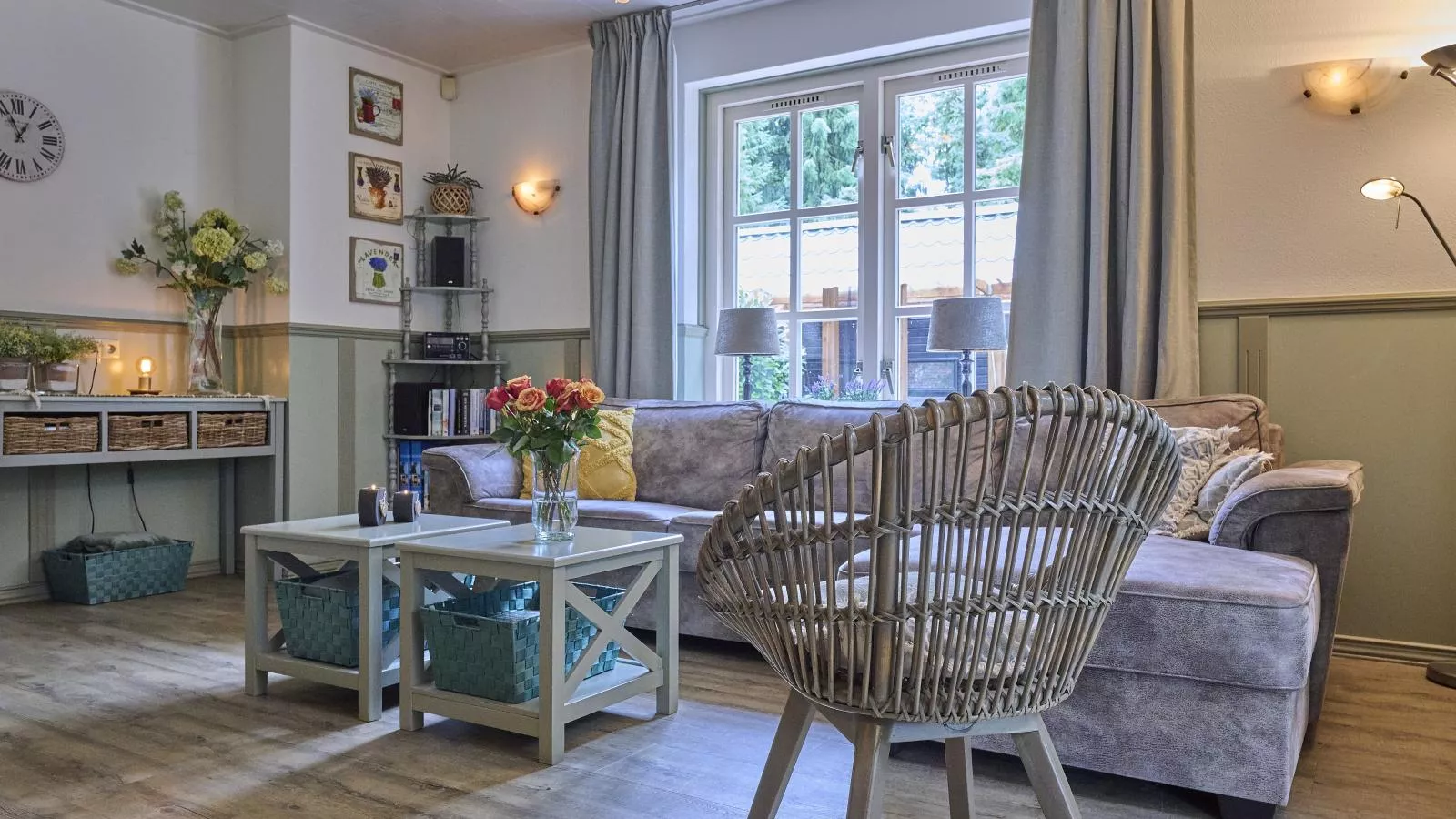Langgoor-Living room