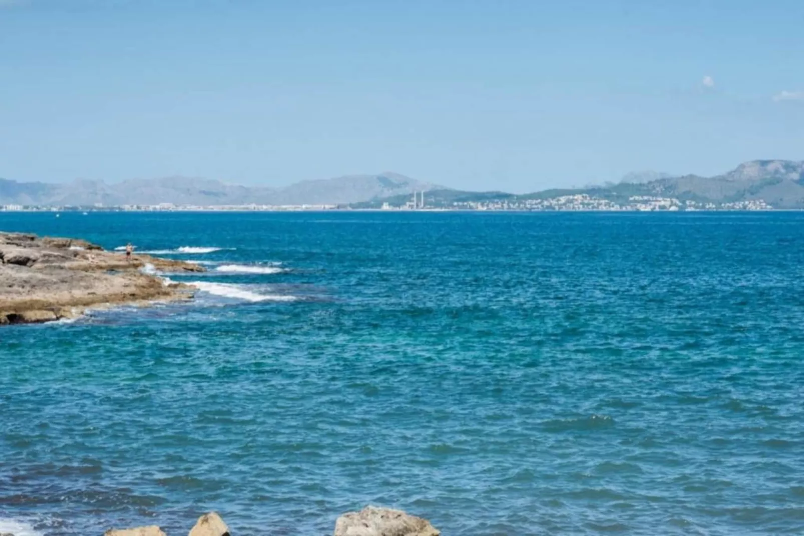 Pins 441-Areas within 20km in summer