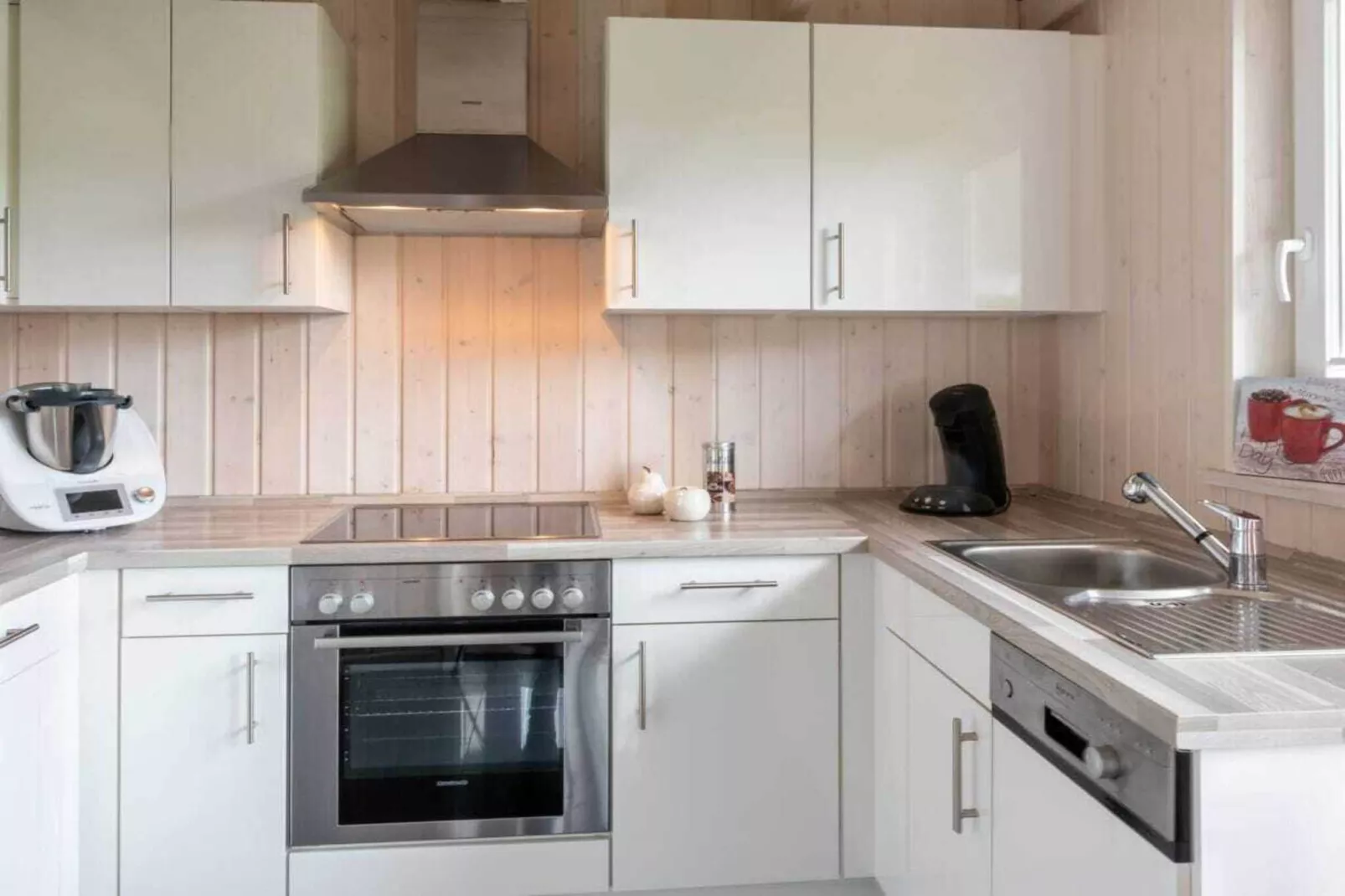 315274-Kitchen