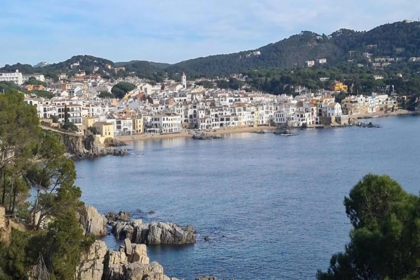 Costa Brava E-6-Areas within 20km in summer