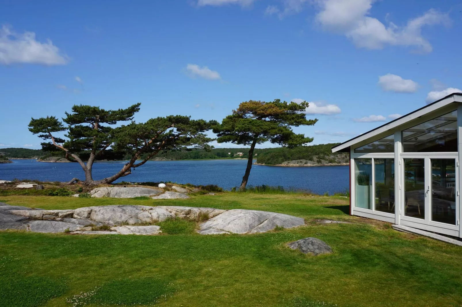 4 Sterne Ferienhaus in strømstad-Im Freien