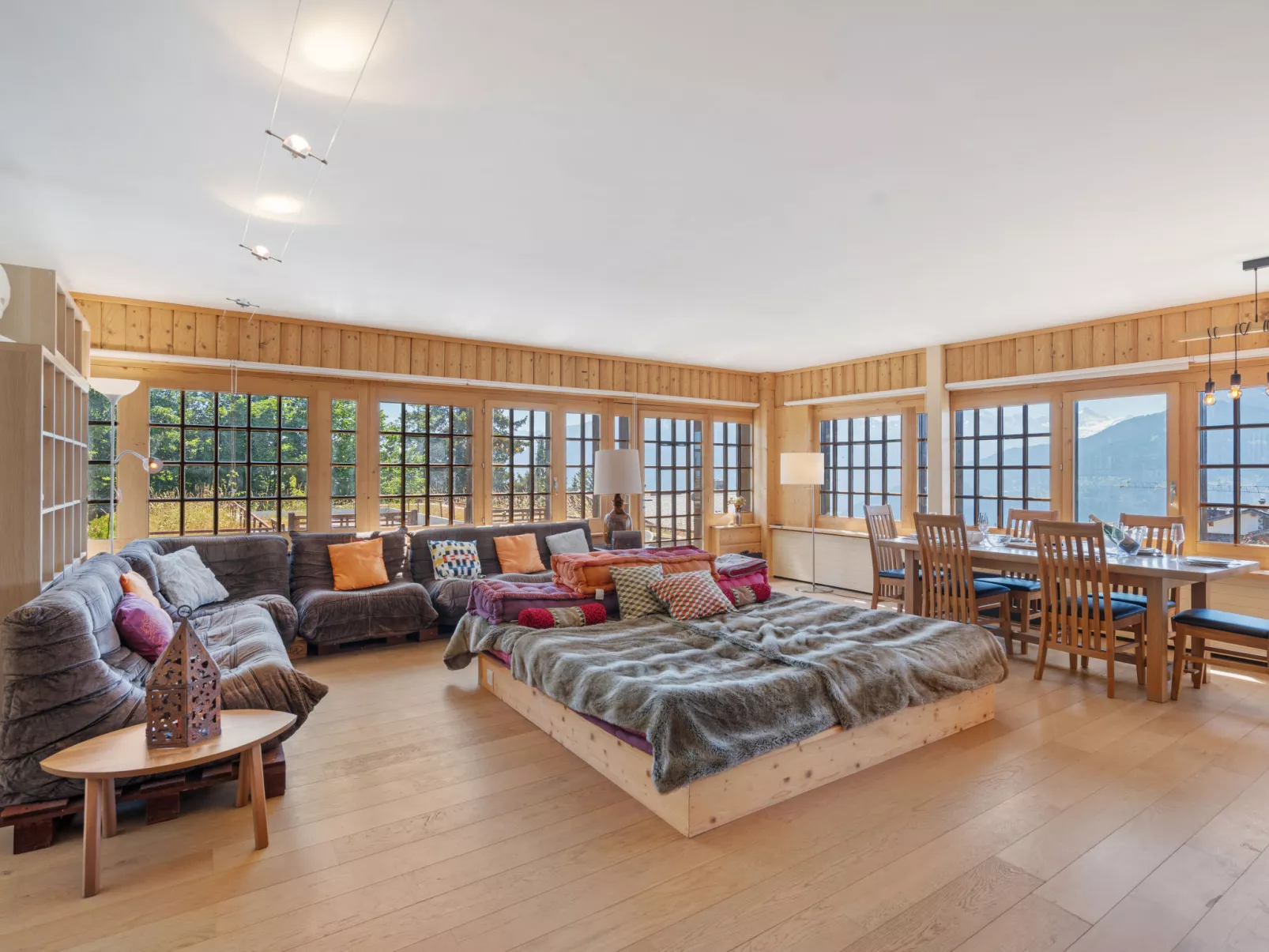 Jeanne D'Arc LOFT COMBI