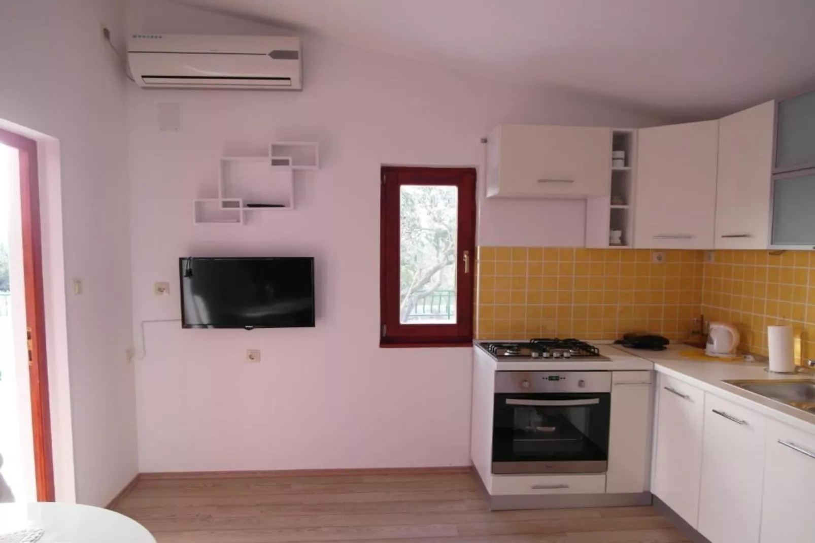 Apartment Antonio - One Bedroom apartment with Terrace