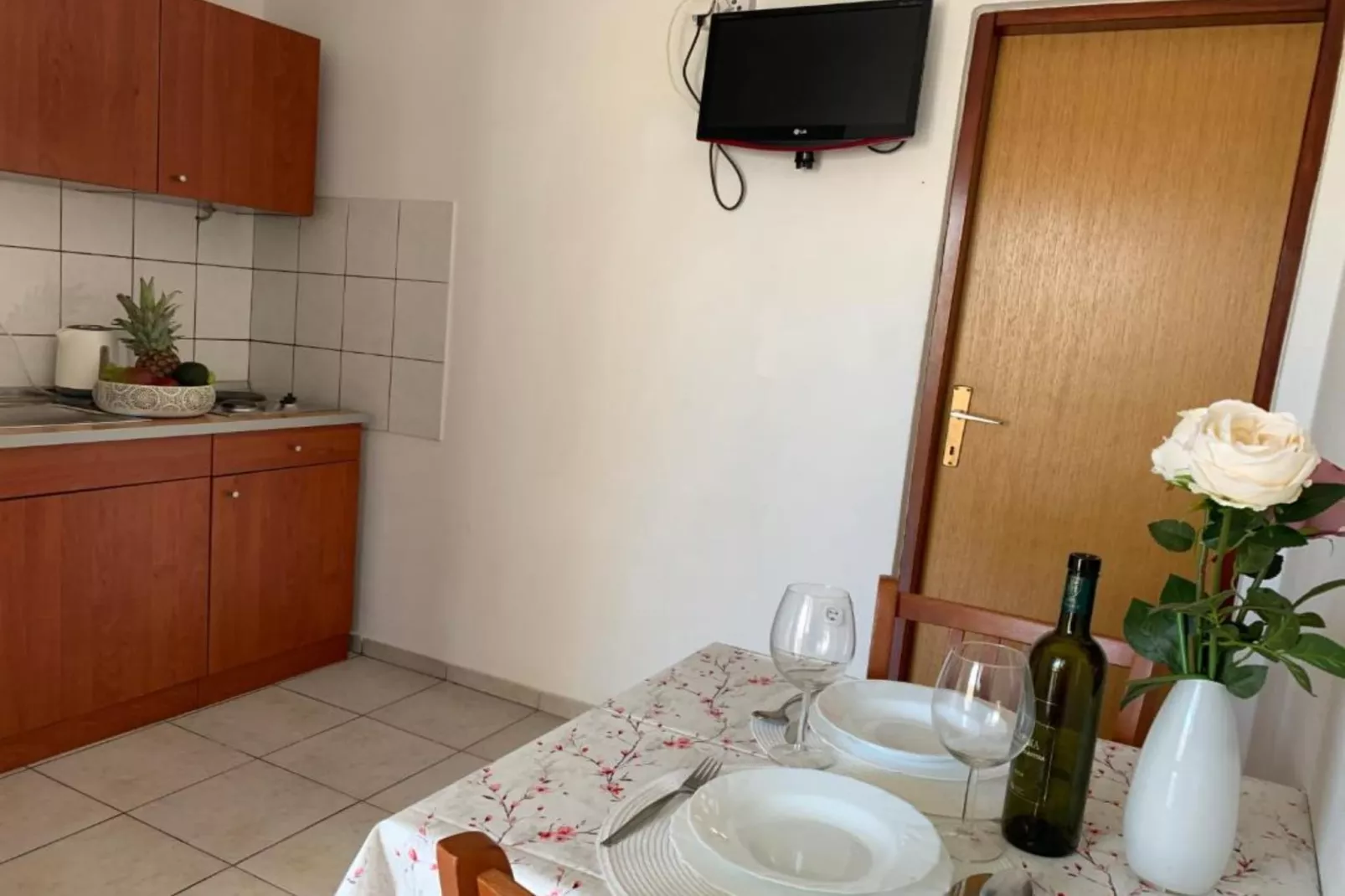 Apartments Fortuna - Studio Apartment with Balcony