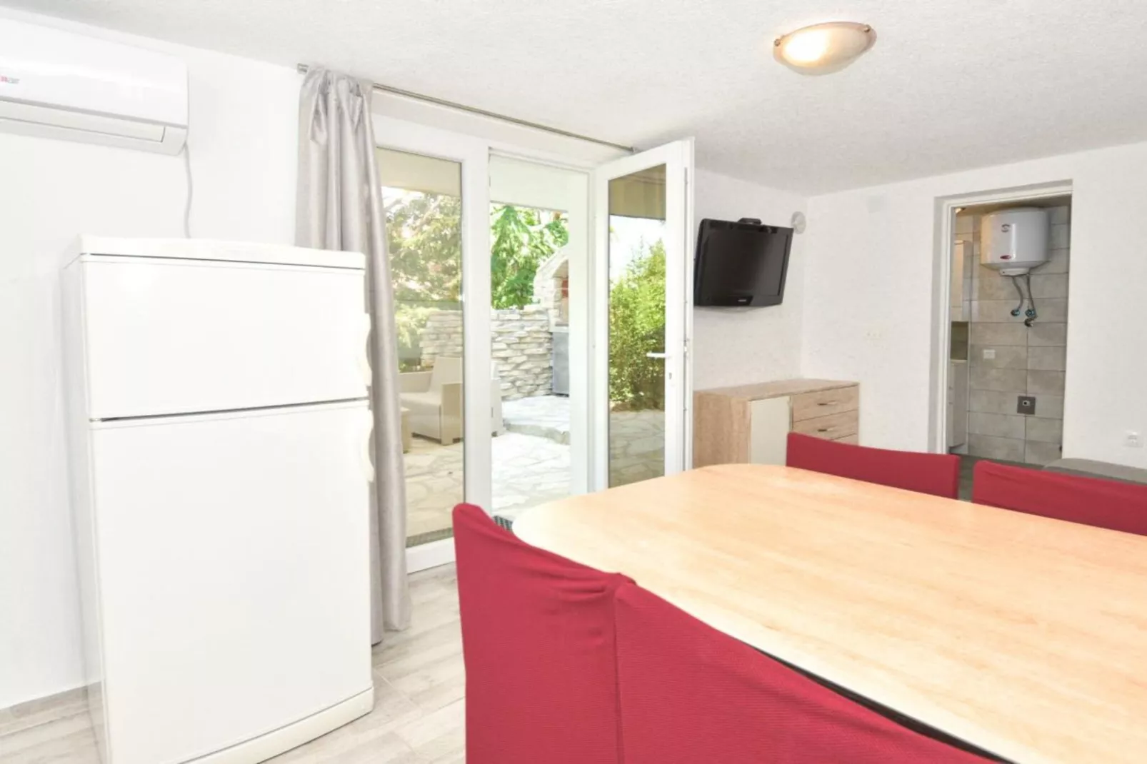 Apartments Robi & Kristina - One Bedroom Apartment with Sea View A1