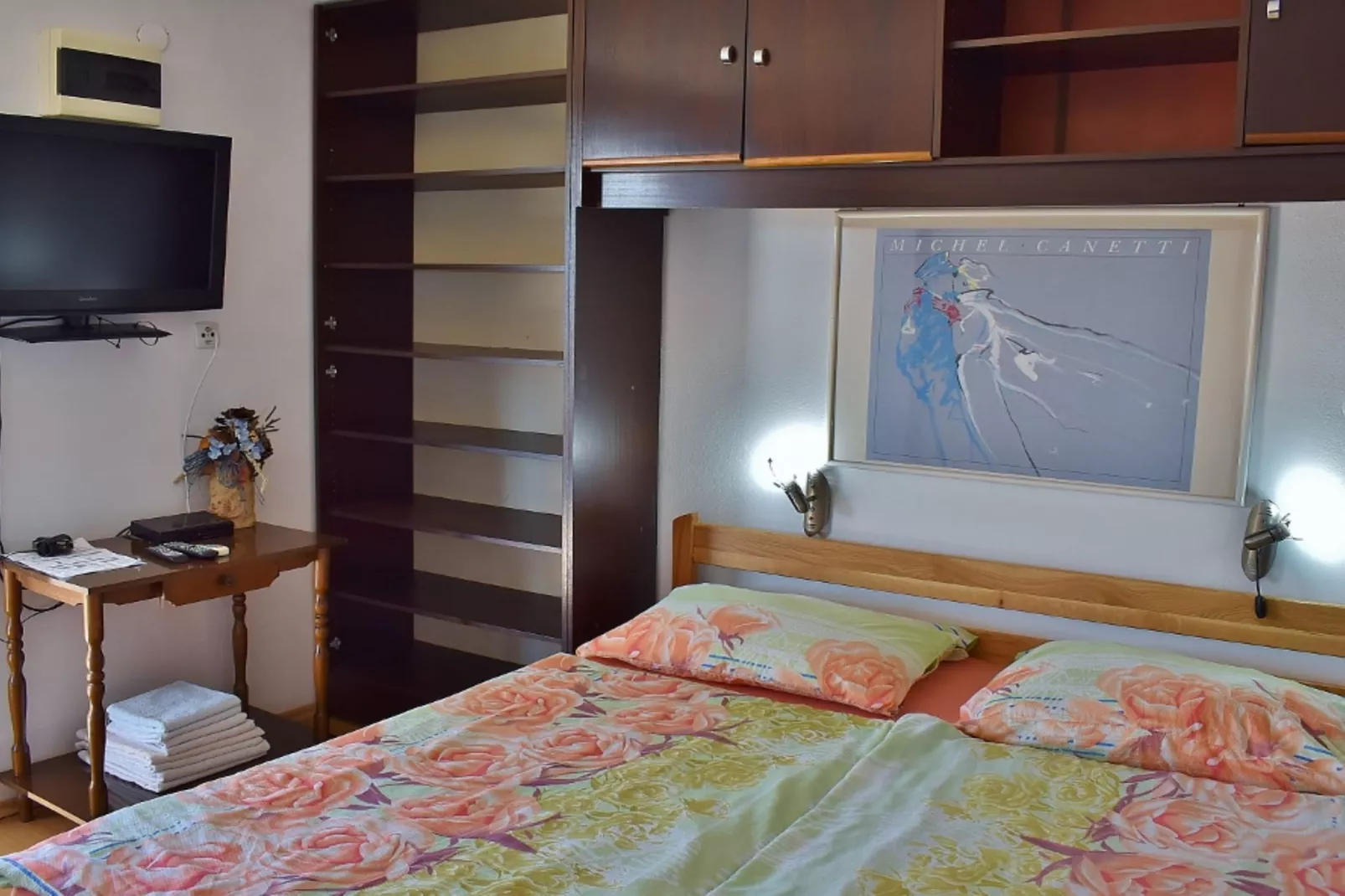 Apartments Jug - Comfort Studio Apartment with Balcony