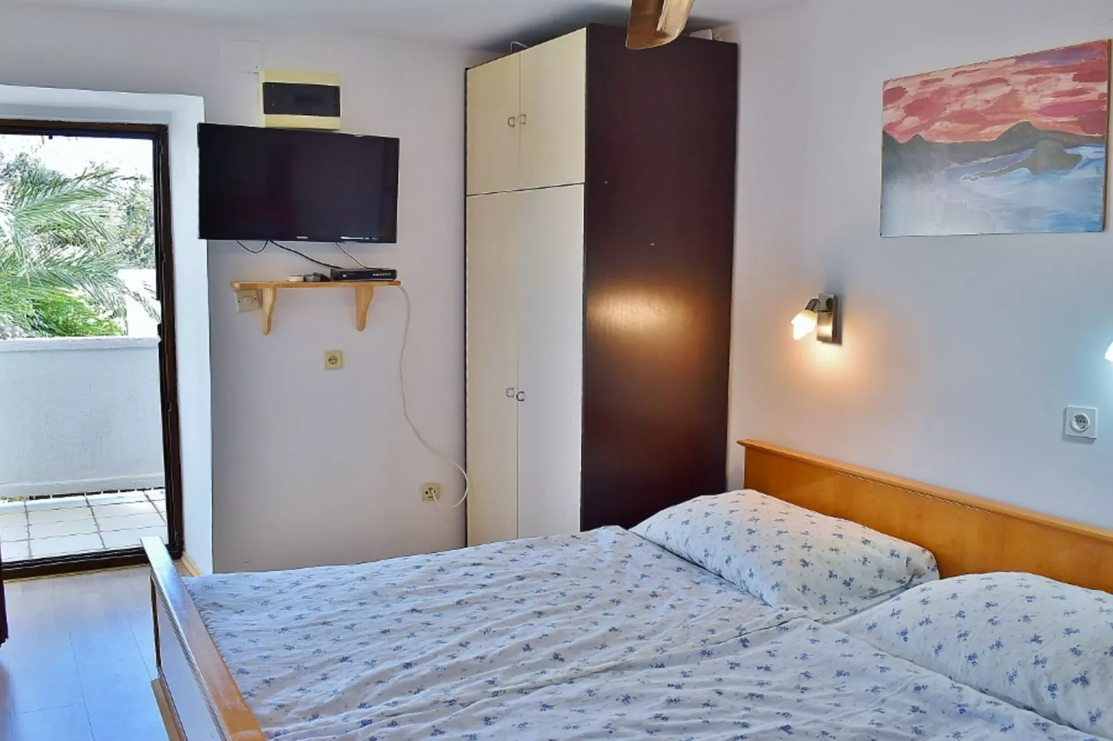 Apartments Jug - Comfort Studio  Apartment with Balcony and Sea View