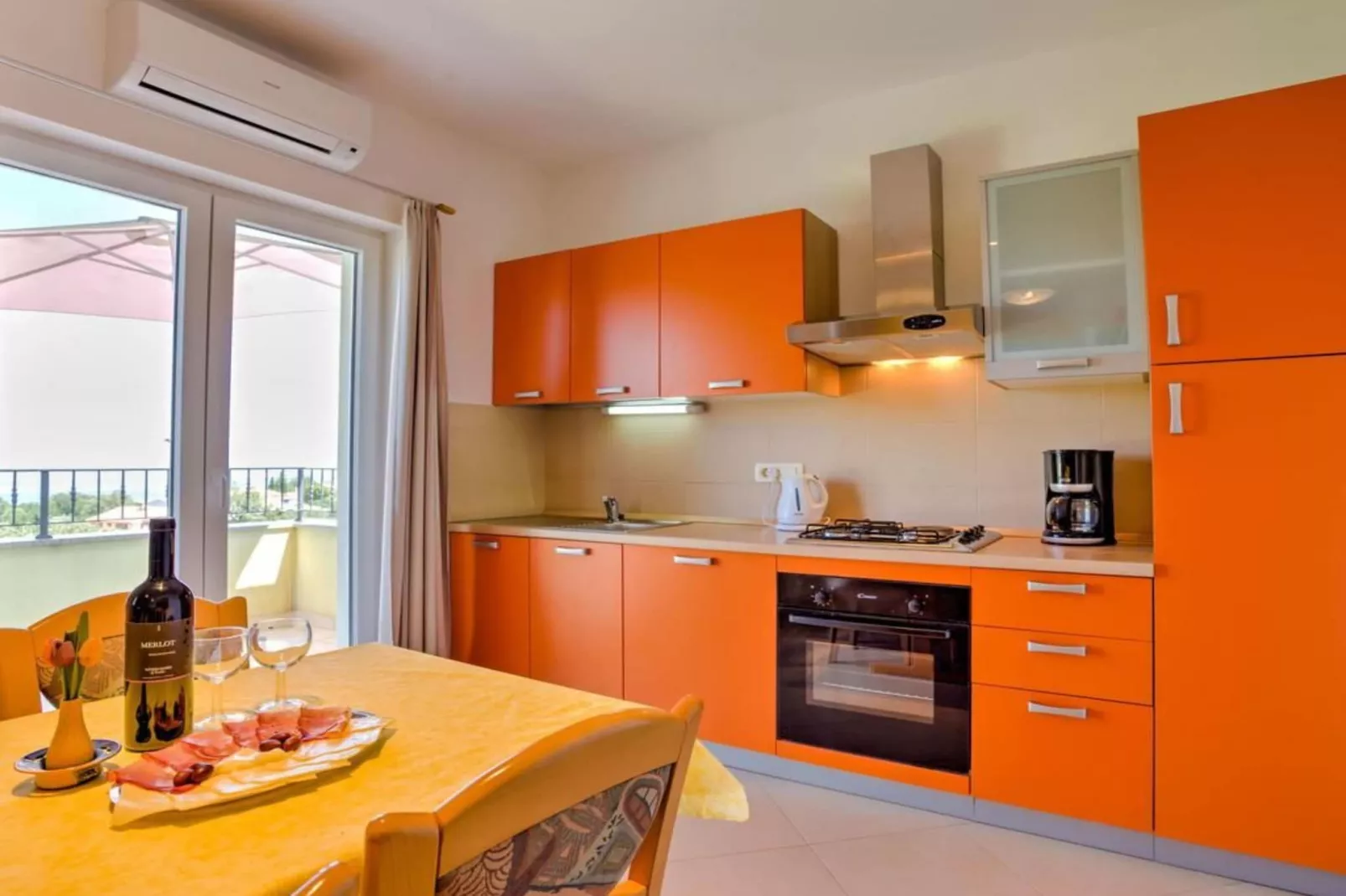 Wonderful Brsec Apartments with Sea View and Shared Pool - Standard One Bedroom Apartment with Balcony and Sea Views 1