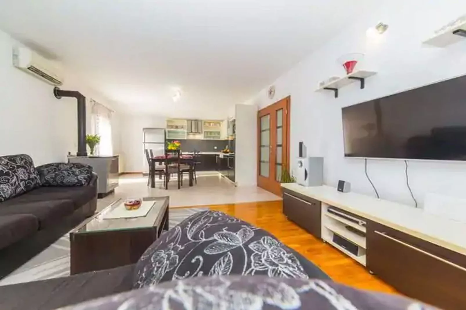 Three Bedroom Holiday Home