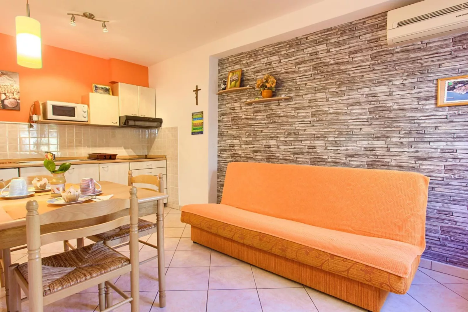 Elegant Krk Hideaway Apartment with Terrace - One Bedroom Apartment with Terrace