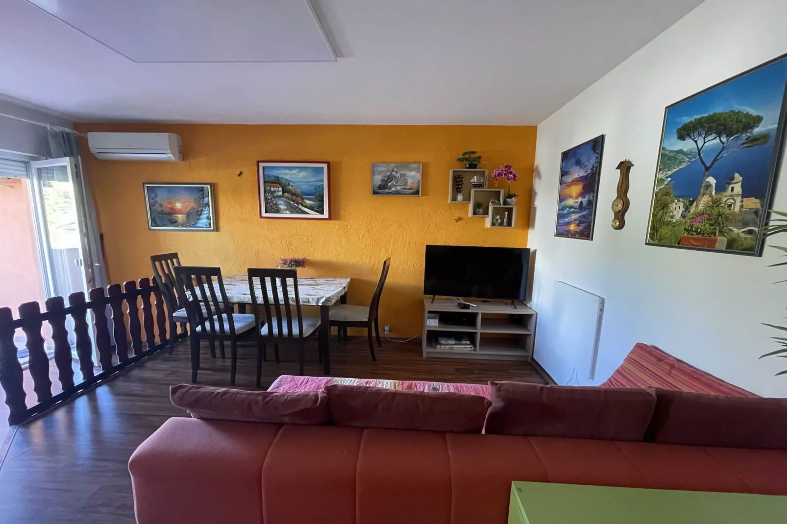 Classic and Modern Umag Apartment with Terrace and BBQ - Two Bedroom Apartment with Terrace