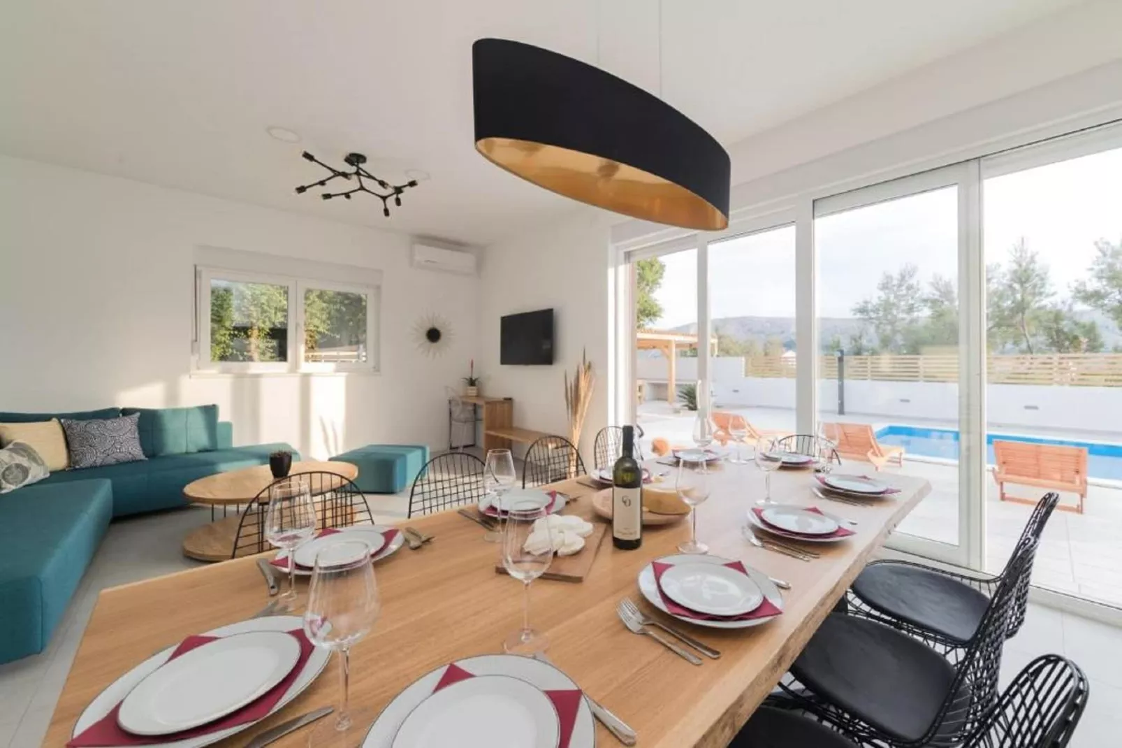 Luxury Villas Bellavista - Four Bedroom Villa with Pool (Villa 1)