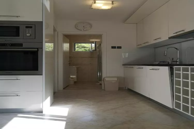 Lumbarda Resort Apartments - Superior Two bedroom Apartment with Mountain View  E1