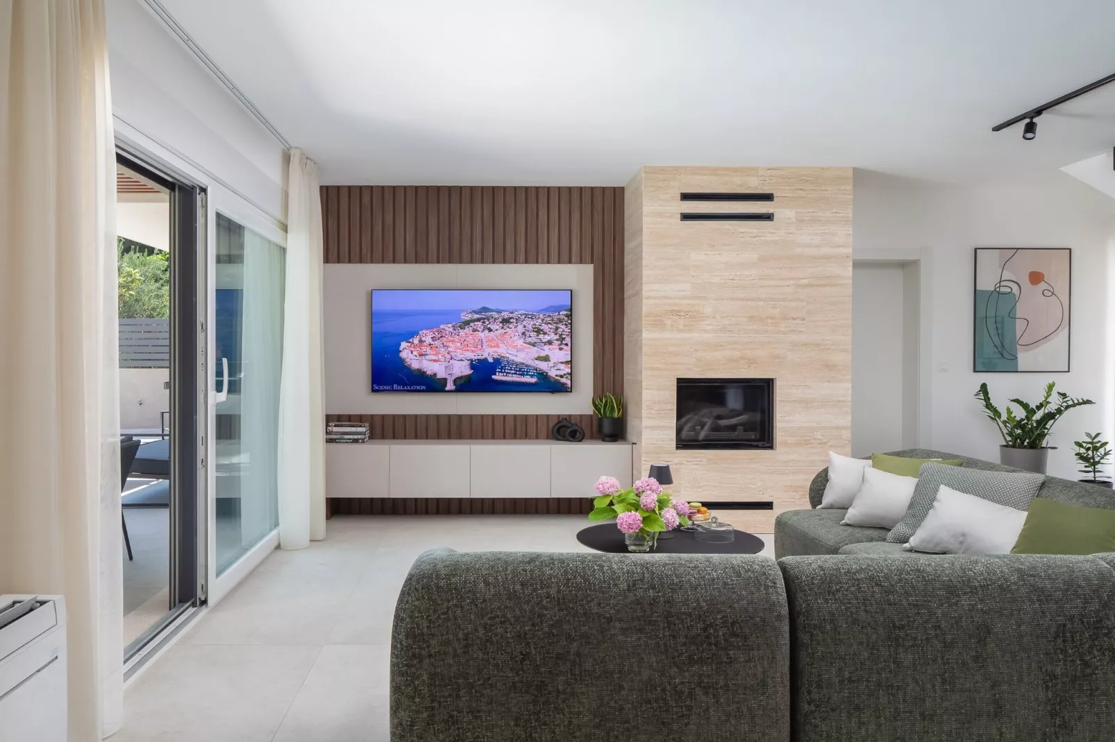 Villa Prima Lux - Four Bedroom Villa with Pool