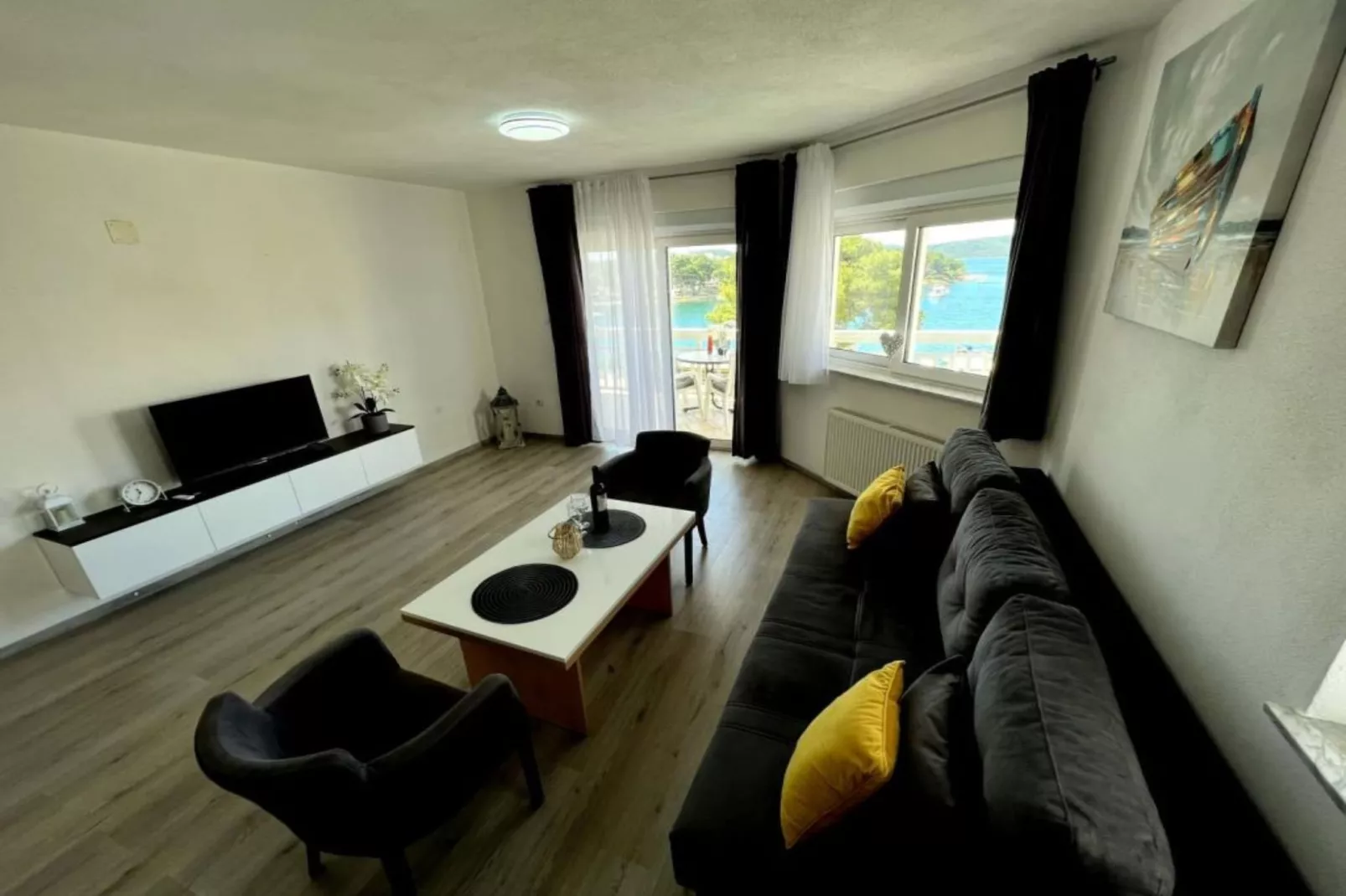 Villa Tomi  - Classic One Bedroom Apartment With Sea View (7)