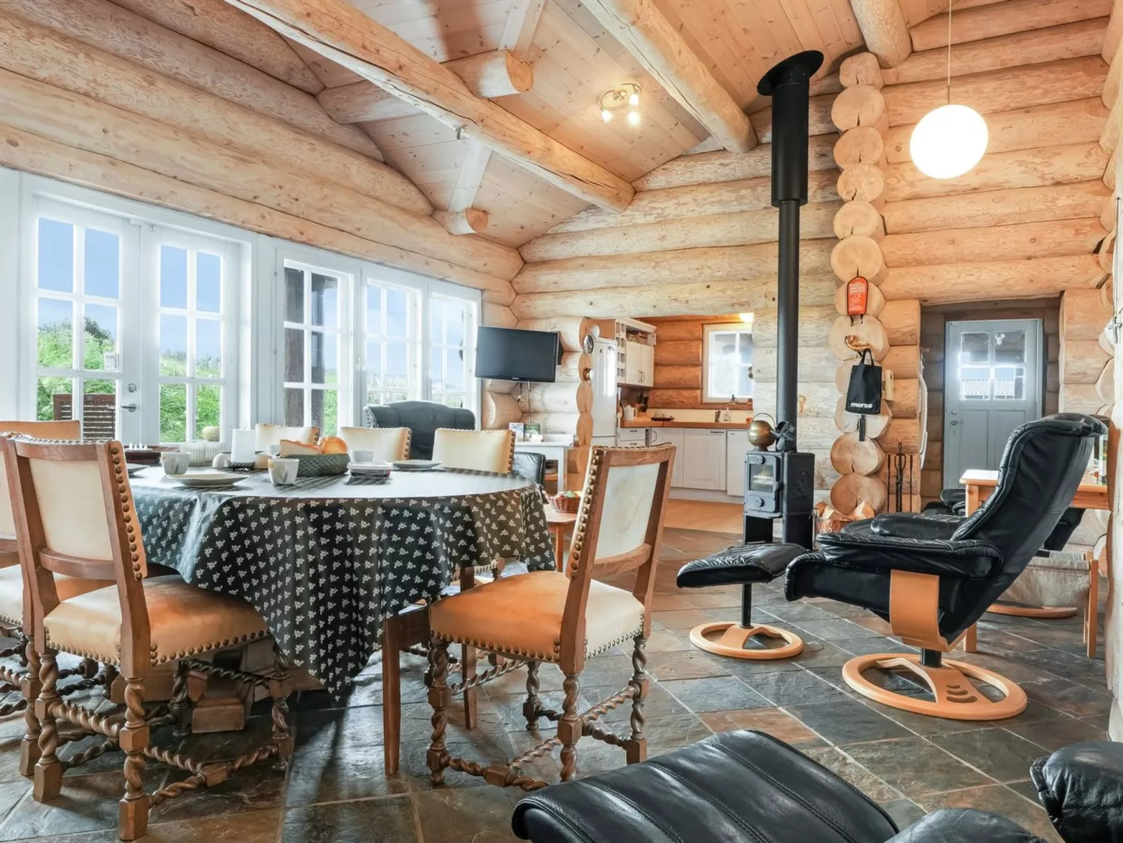 "Mojag" - 900m from the sea-Dedans