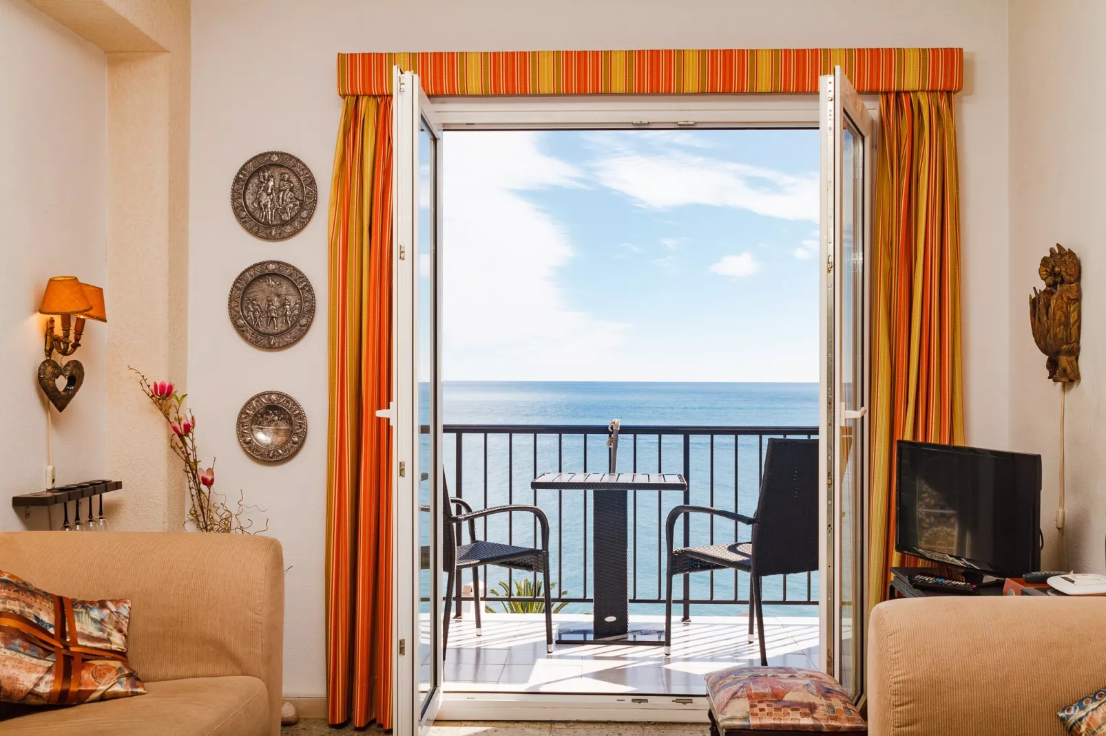 Bahia 57 Apartments by Casasol