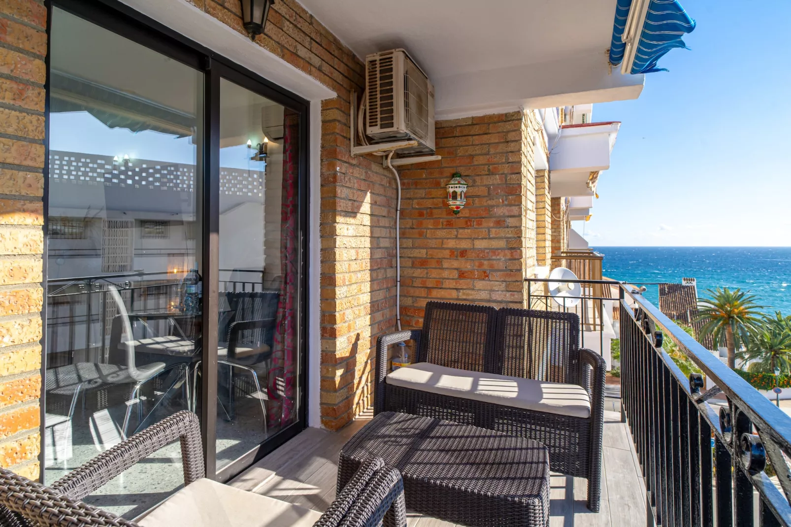 Bahia 49 Apartments by Casasol