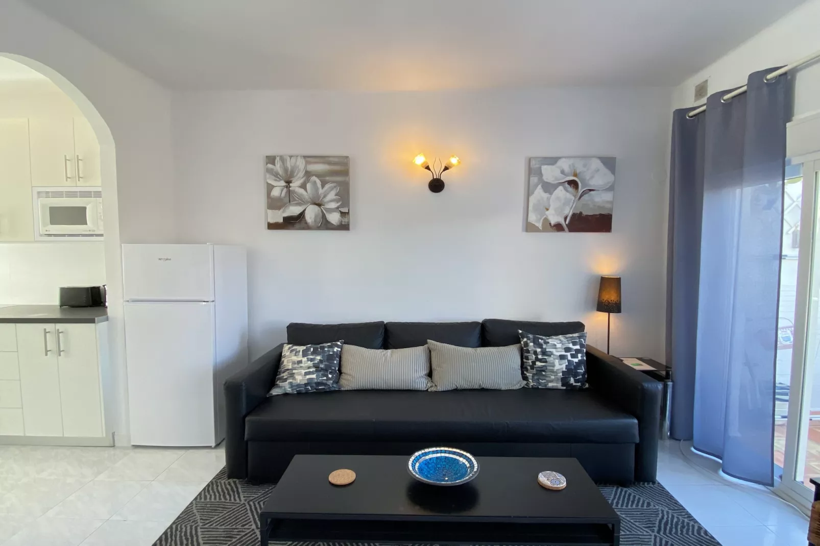 Paraiso Blanco 16A Apartments by Casasol