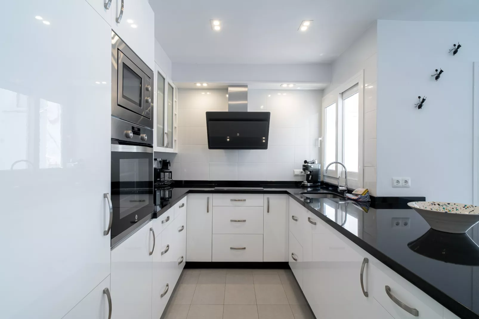 Tuhillo E1 Luxury Seaview by Casasol