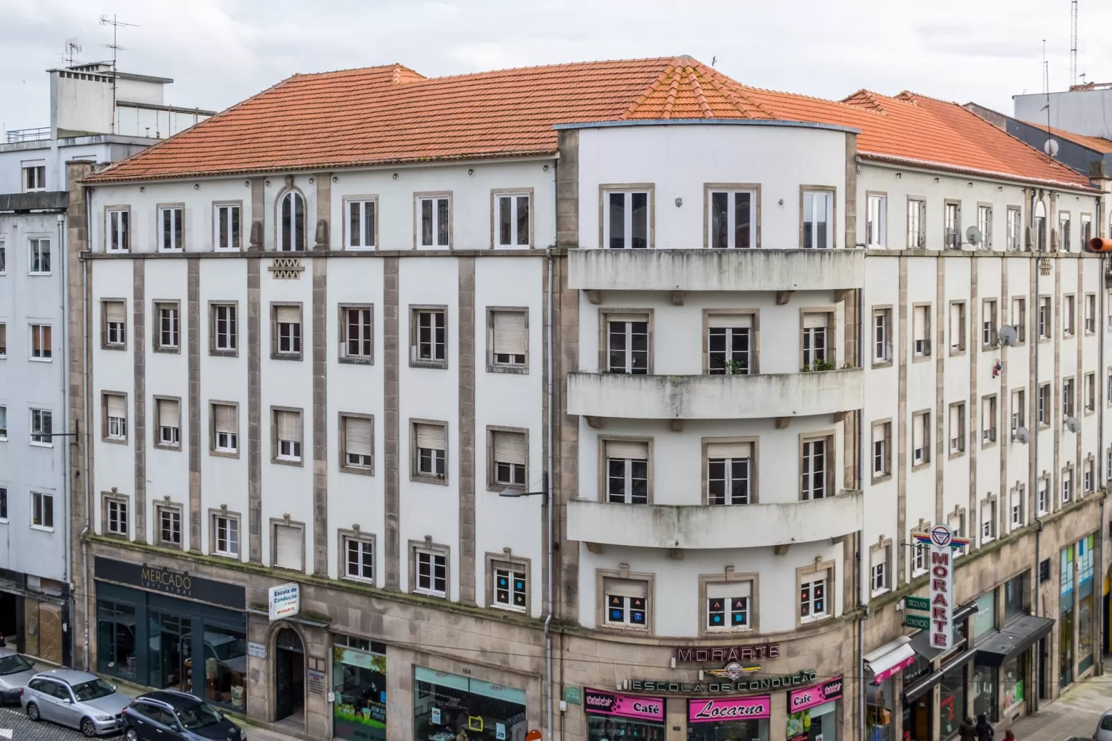 Feel Porto Merlot Townhouse