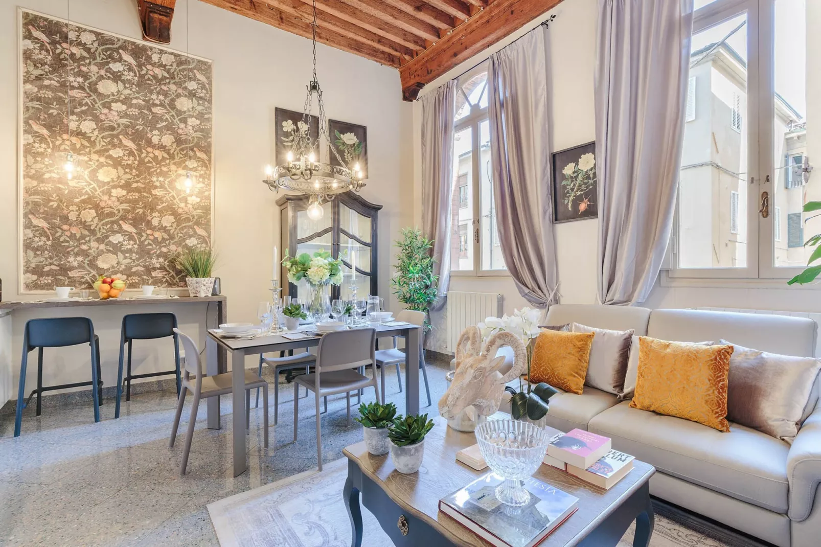 Casa Arias