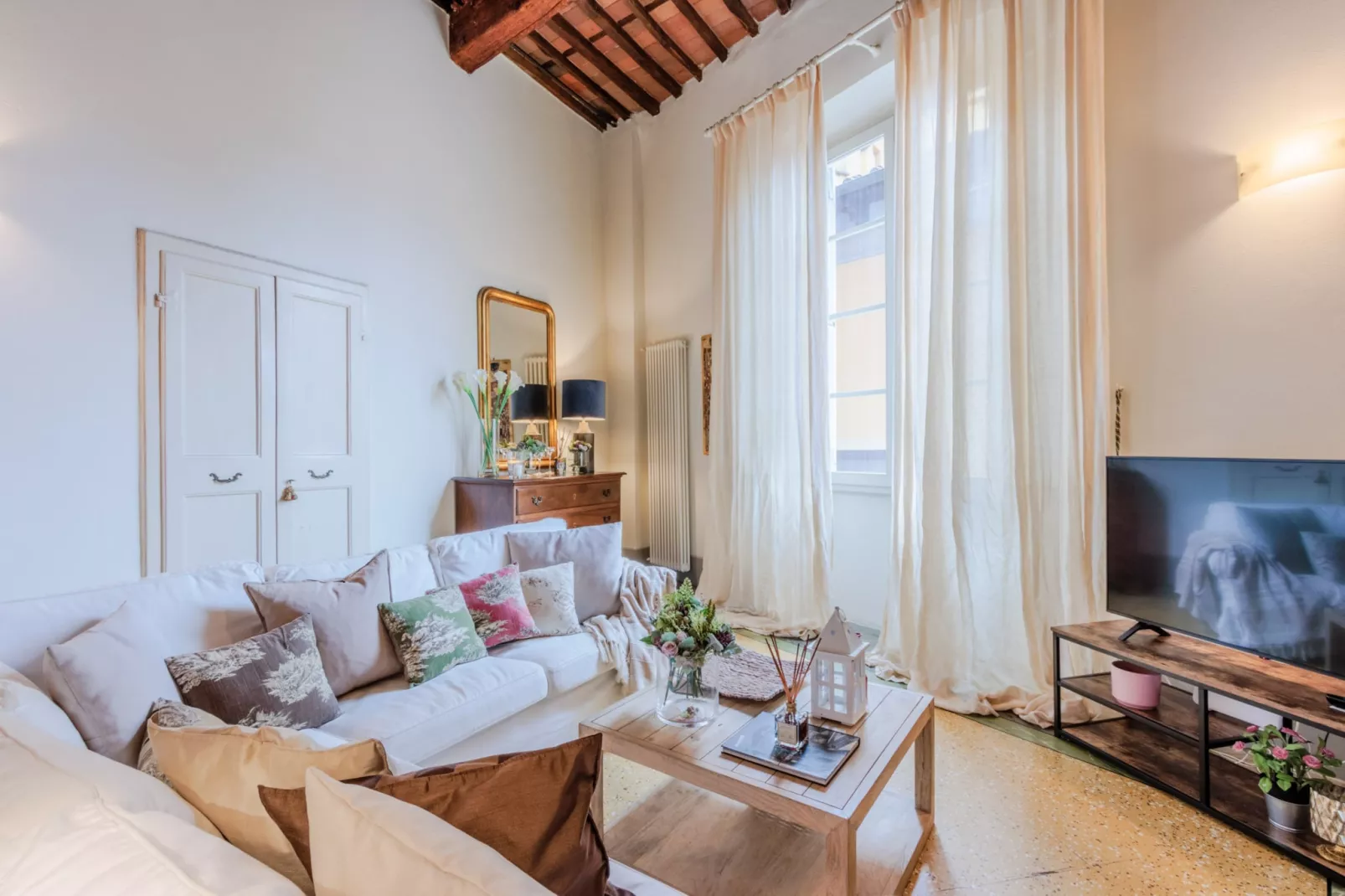 Casta Dama Apartment