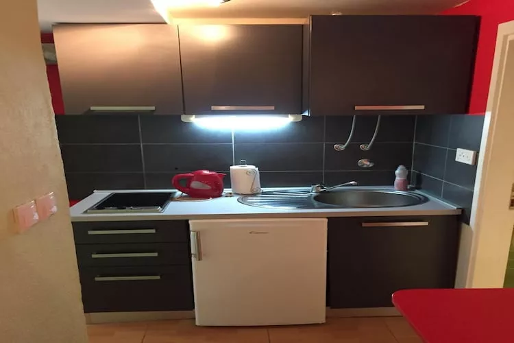 Apartments Elena (ST) - Studio Apartment A2 (Red)