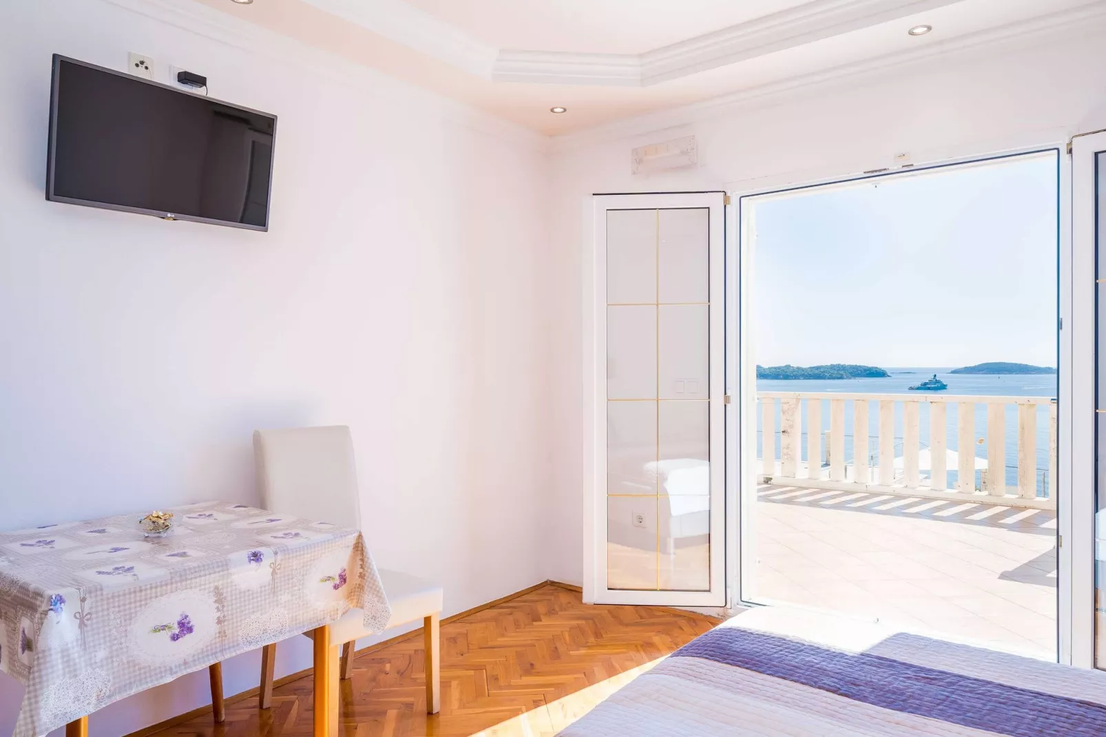 Apartments Marnic Blue Chill- Studio Apartment(S2)