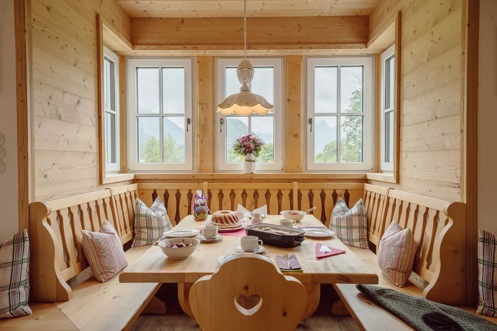 Haus Gössl 2-Dining room