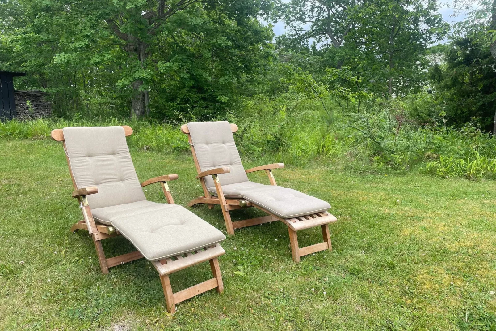 Cozy Seaside Getaway in Grankullavik