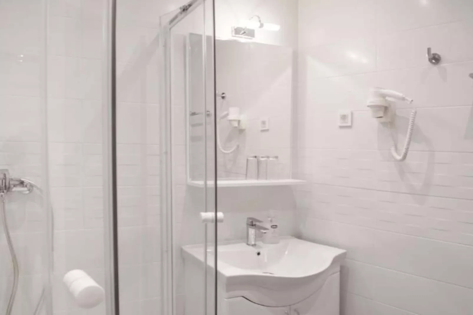 Rooms Lidija 17 - Twin Room (6)