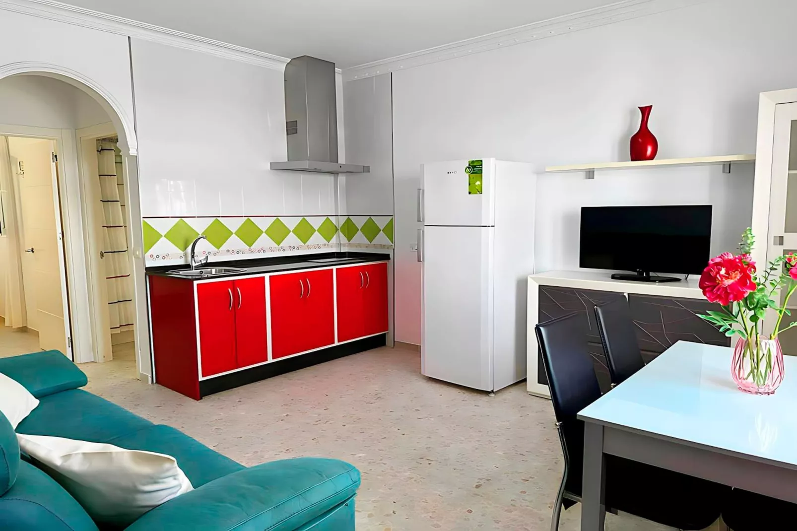 4977 -636021638-Küche