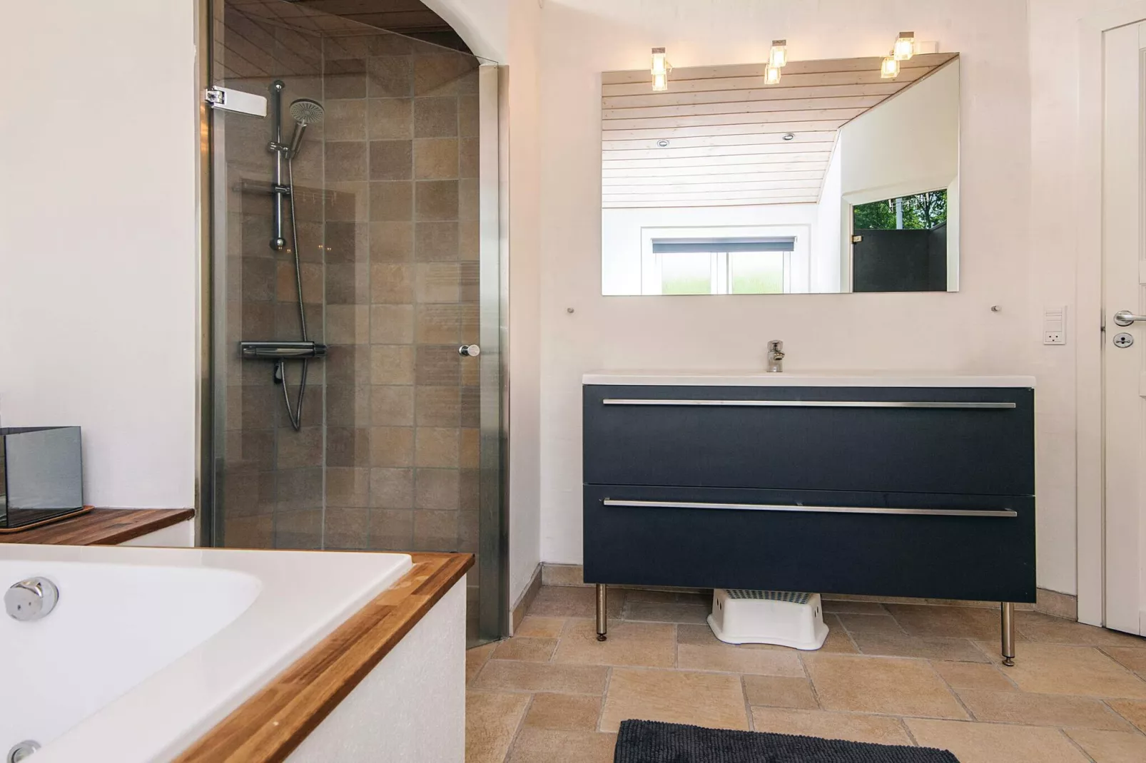 Luxurioses Refugium mit Spa and Sauna-By Traum-Innenbereich
